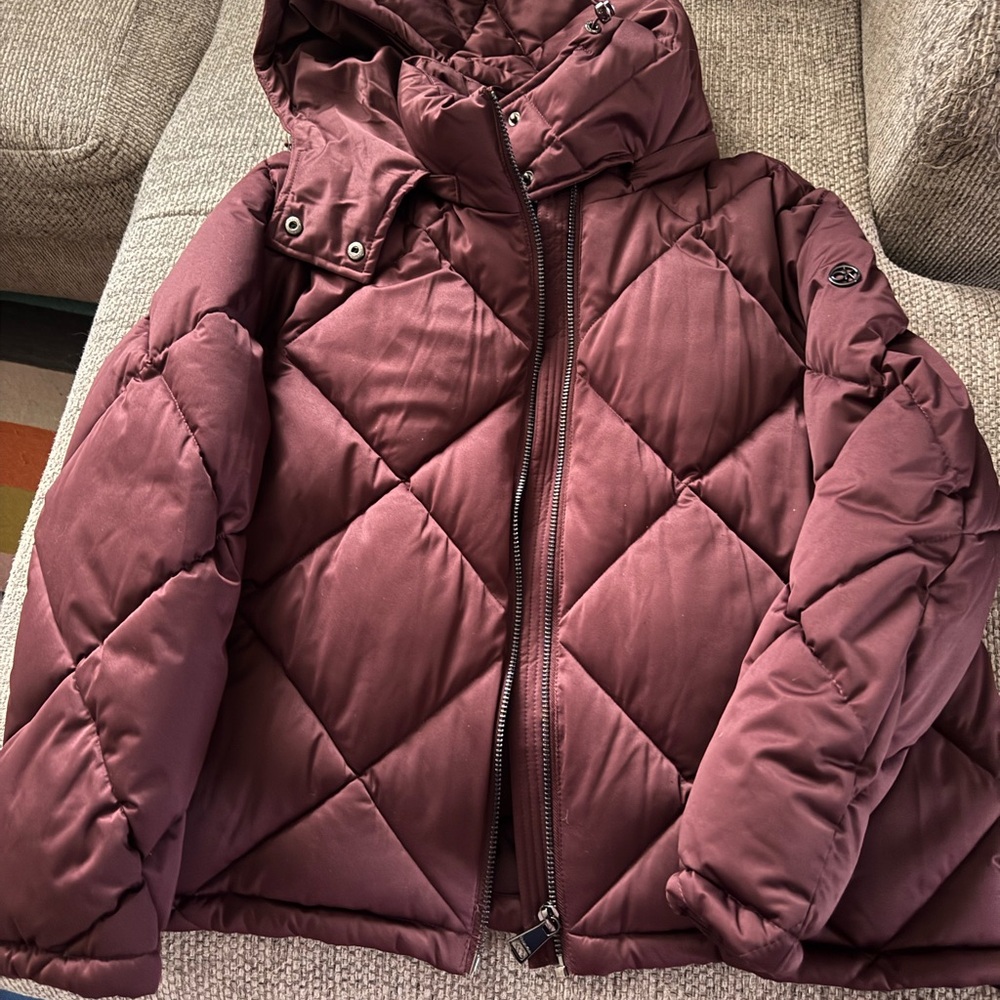 Calvin Klein Quilted Burgundy Puffer Jacket